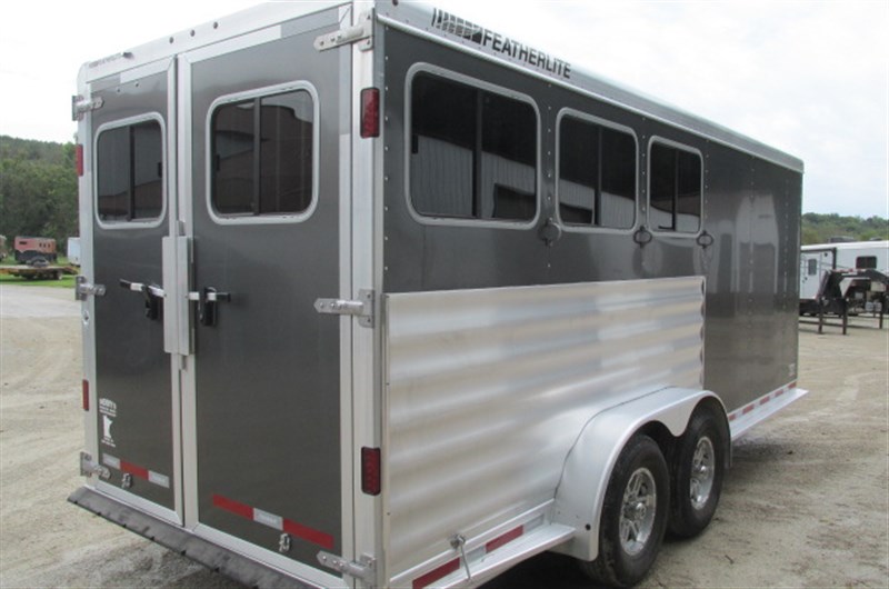Trailer Photo 7