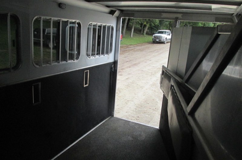Trailer Photo 18