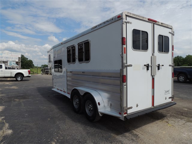 2009 Featherlite 2 Horse Living Quarters