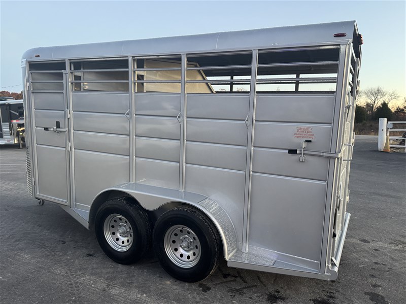 2026 Calico three horse 16' bumper pull on order