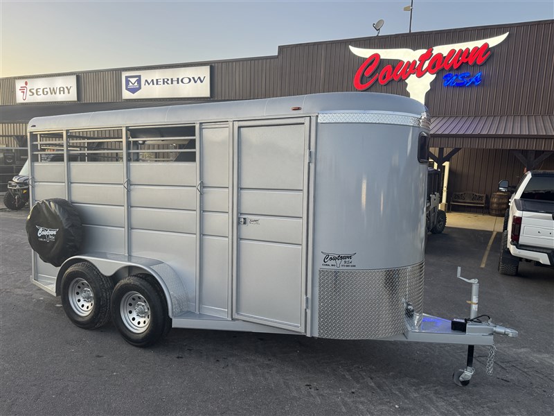 2026 Calico three horse 16' bumper pull on order