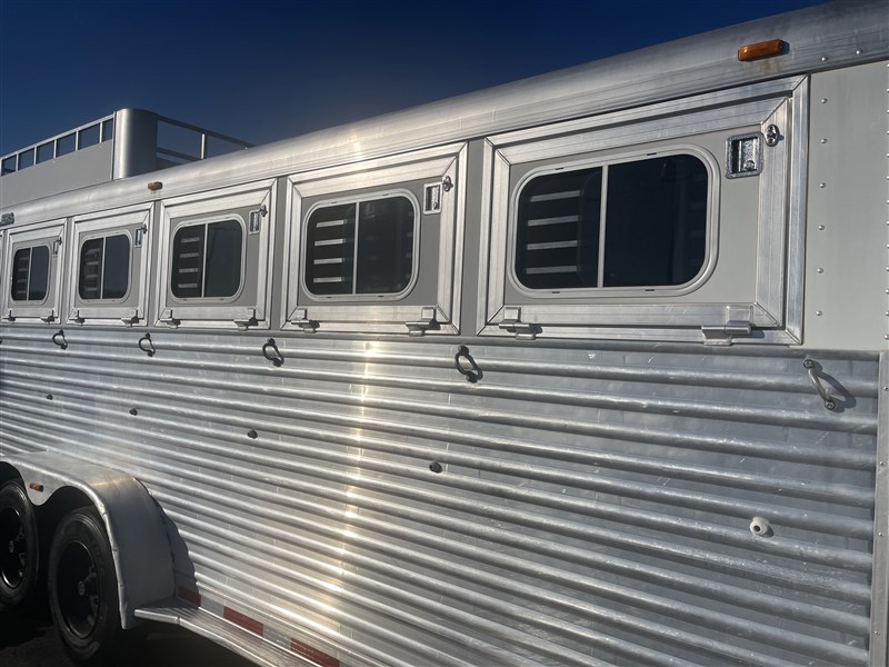 Trailer Image