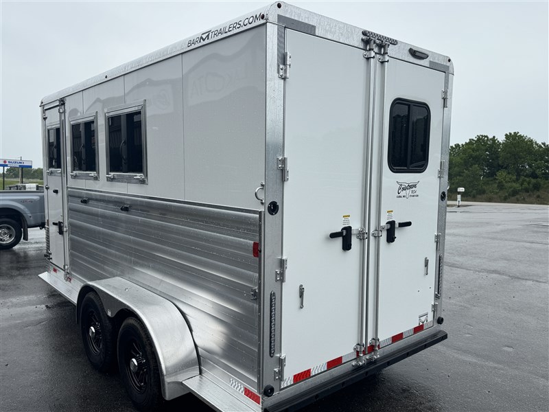 Trailer Photo 3
