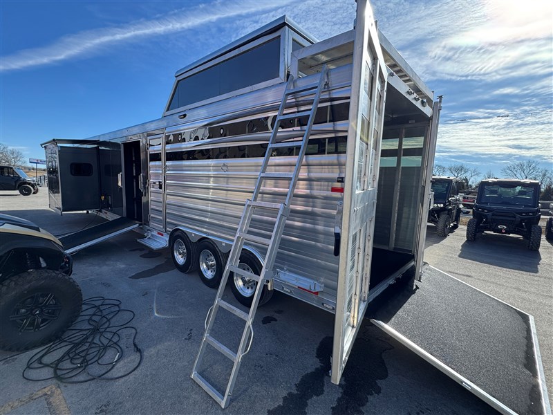 Trailer Photo 6