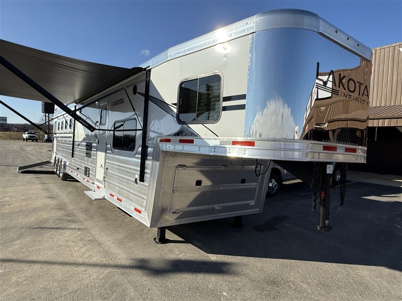 Trailer Photo 3