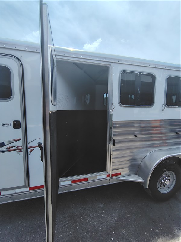 Trailer Photo 8