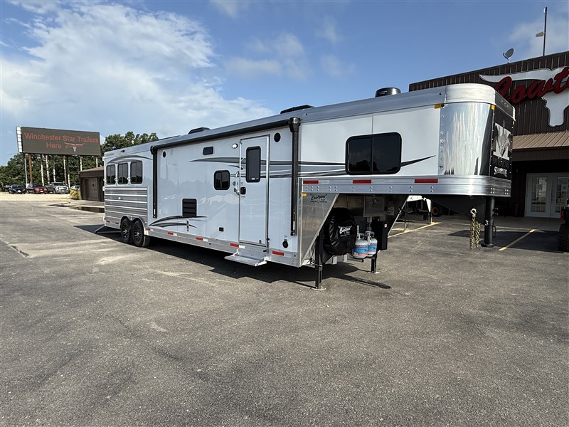 Trailer Photo 2