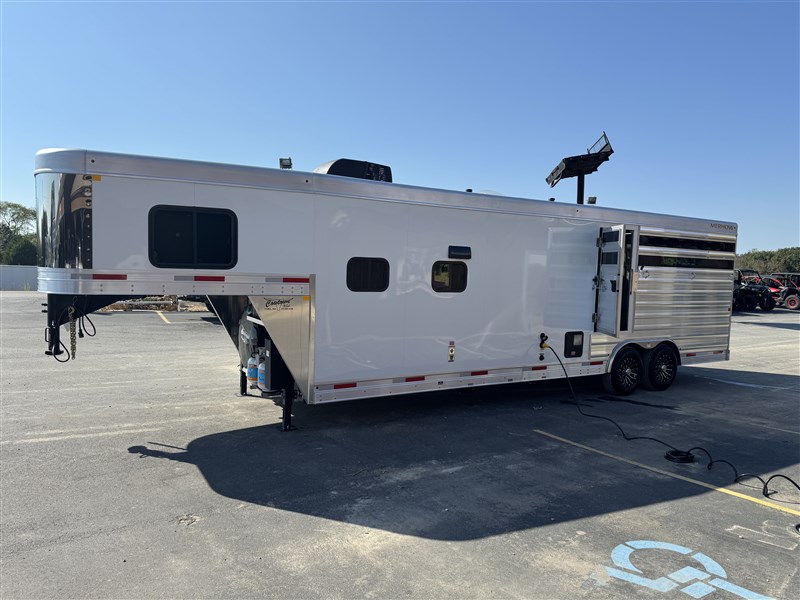 Trailer Photo 4