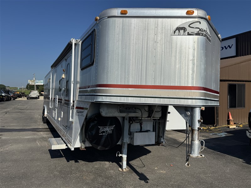 Trailer Photo 2