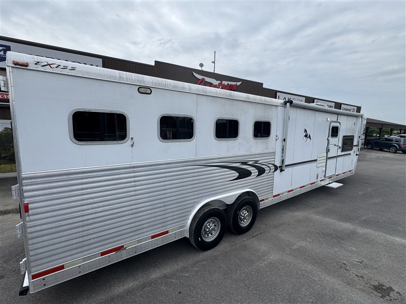 Trailer Photo 4