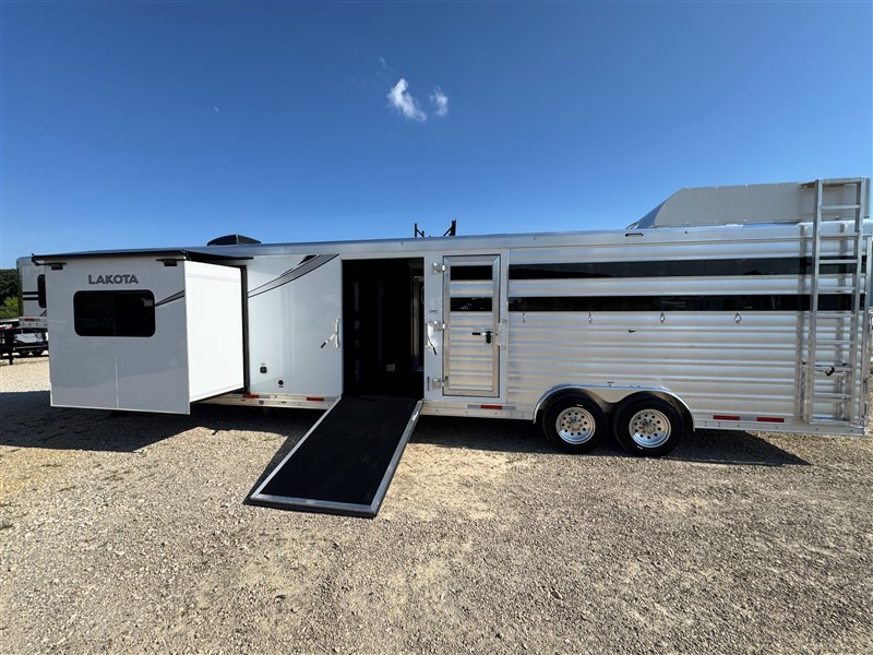 Trailer Photo 3