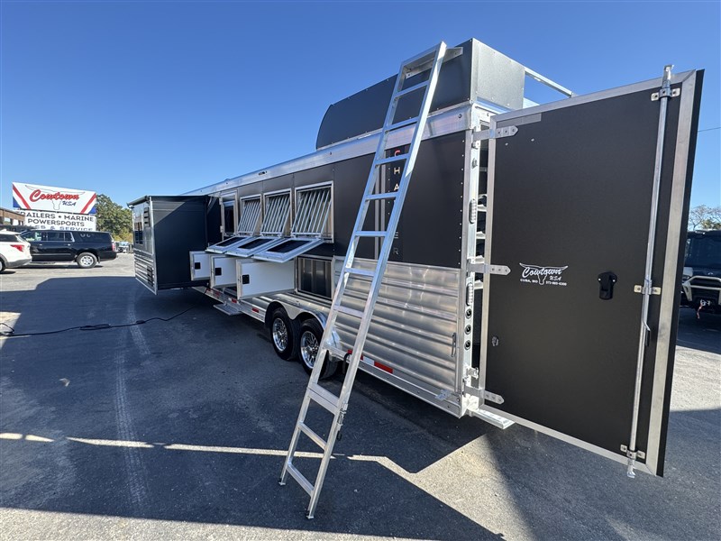 Trailer Photo 5