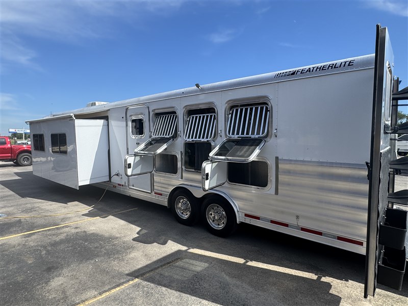 Trailer Photo 6
