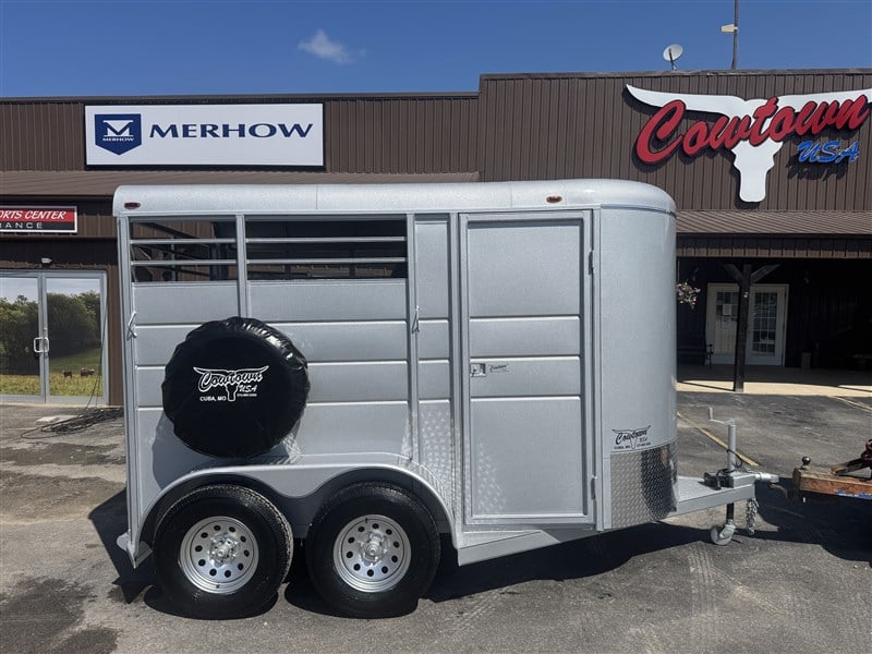 2027 Calico Two Horse Bumper Pull Trailer
