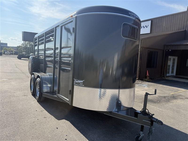 2027 Calico Three Horse 16' Bumper Pull Trailer