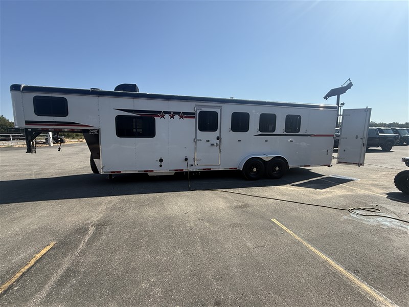 Trailer Photo 7