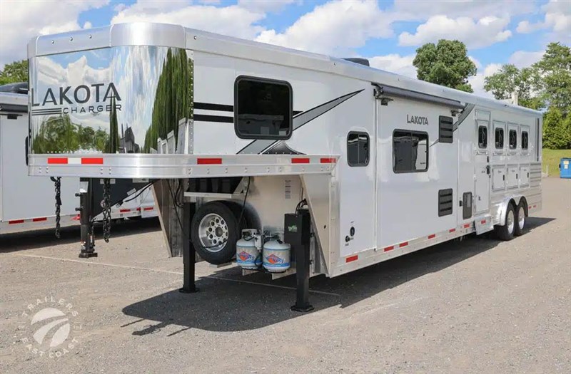 Trailer Photo 3