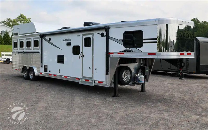 Trailer Photo 2