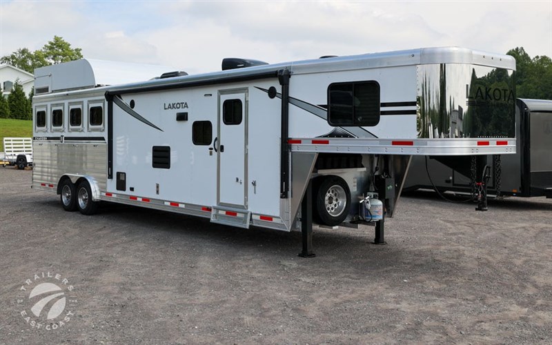 Trailer Photo 2