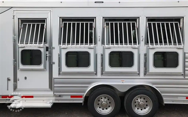 Trailer Photo 14