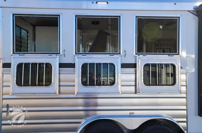 Trailer Photo 14