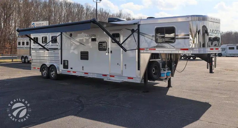 Trailer Photo 4