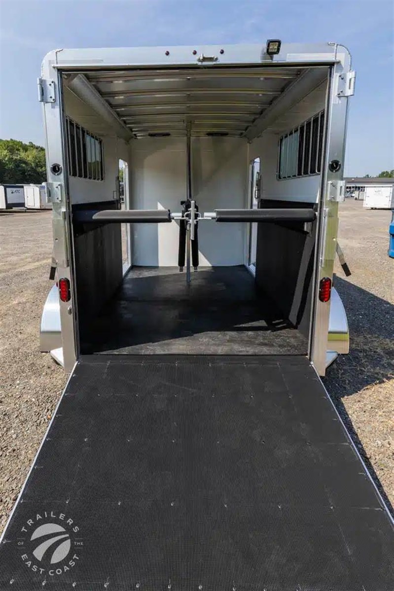 Trailer Photo 8