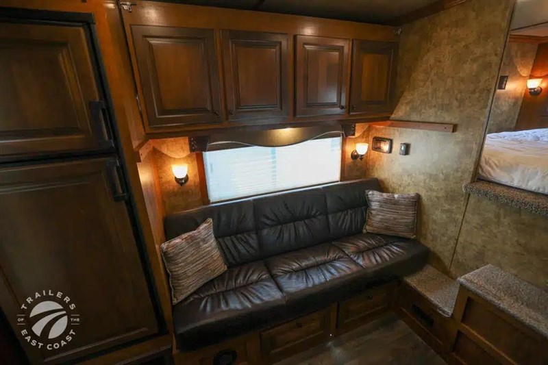 Trailer Photo 18