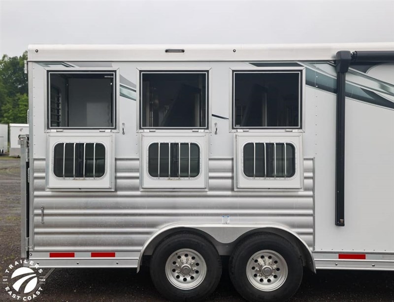 Trailer Photo 16