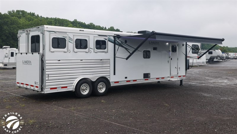 Trailer Photo 4