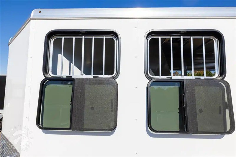 Trailer Photo 7