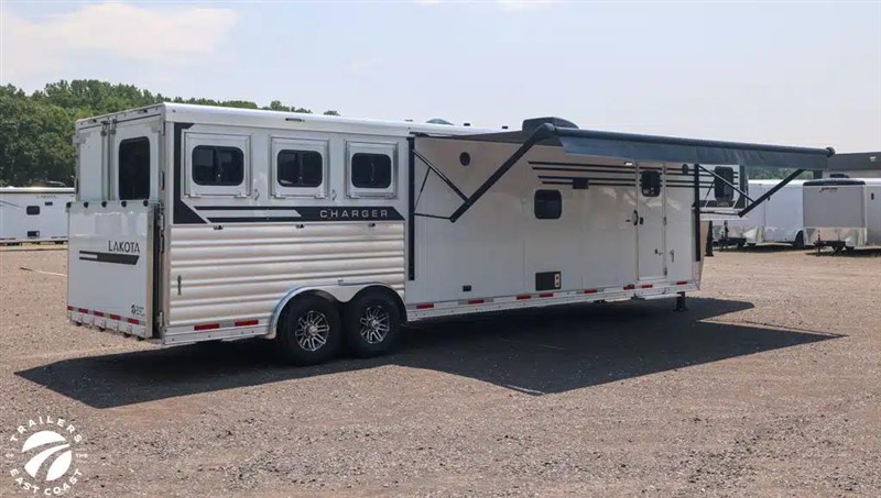 Trailer Photo 12