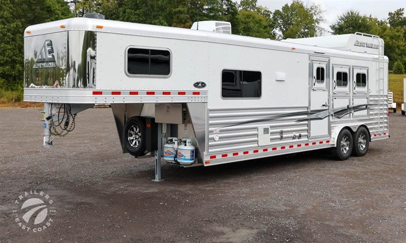 Trailer Photo 3