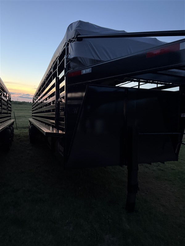 Trailer Photo 5