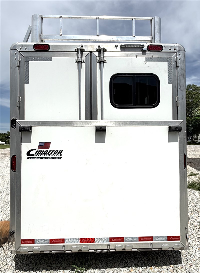 Trailer Photo 4