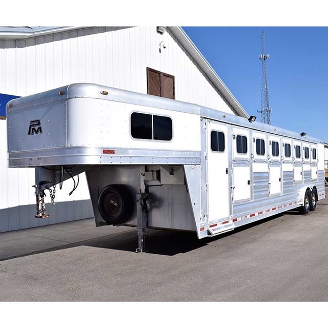 2007 Platinum 2006 Platinum Coach 7 Horse Trainers Trailer