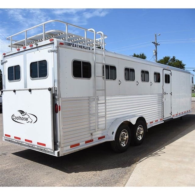Trailer Photo 19