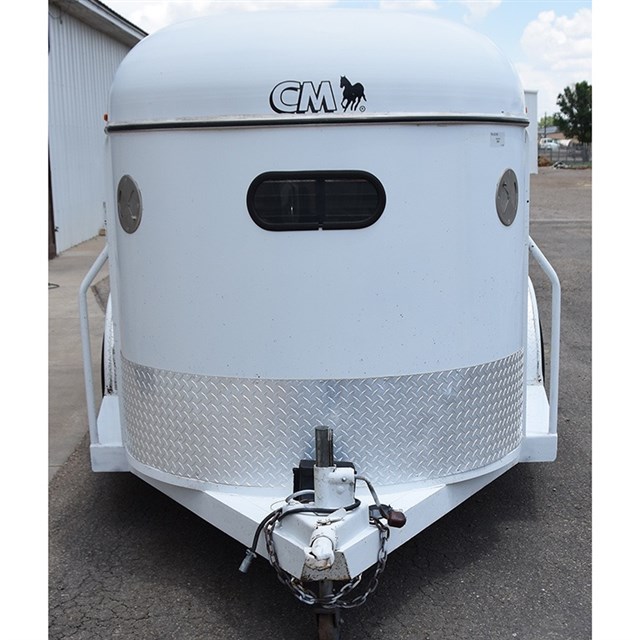 2000 CM White 14' Stock Show Hog/Lamb Show Trailer