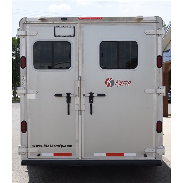 2014 Kiefer 3 Horse Trailer