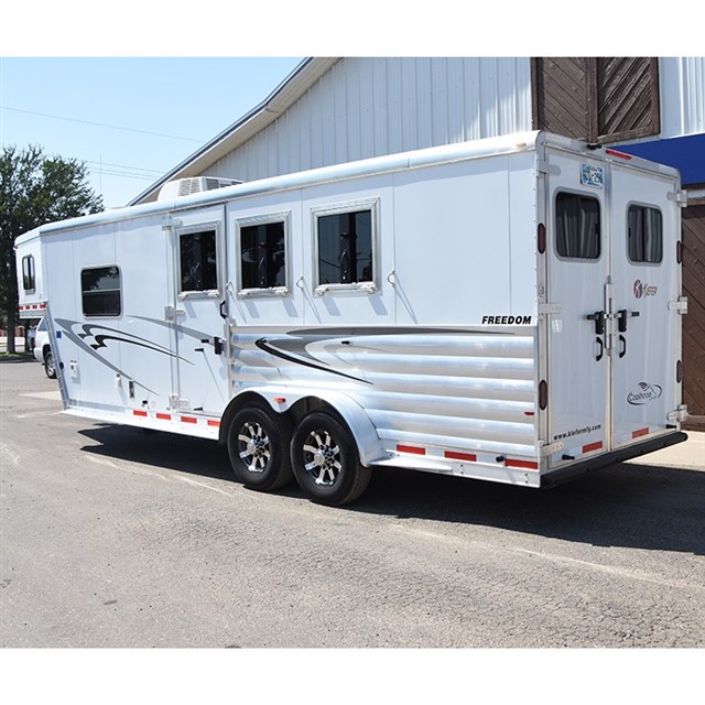 2014 Kiefer 3 Horse 8' LQ Freedom Trailer