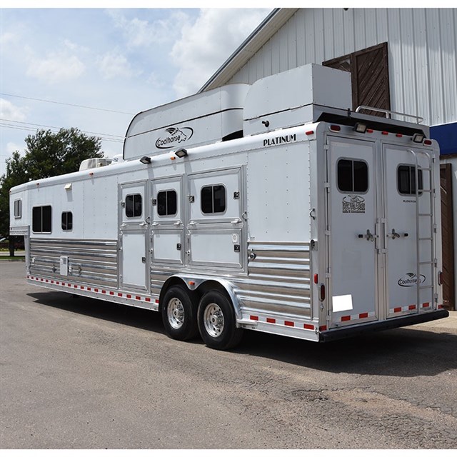 2008 Platinum 3 Horse 15' Outlaw LQ