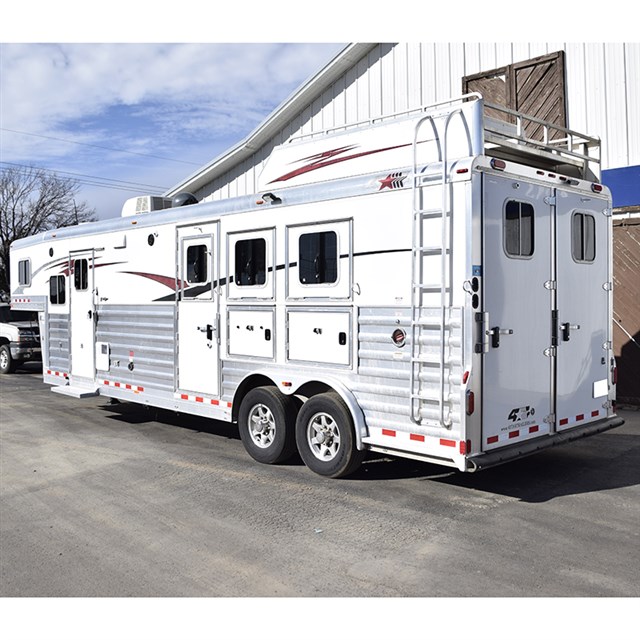 2015 4 Star 3 Horse Trailer with 12' Outlaw Living Quarter