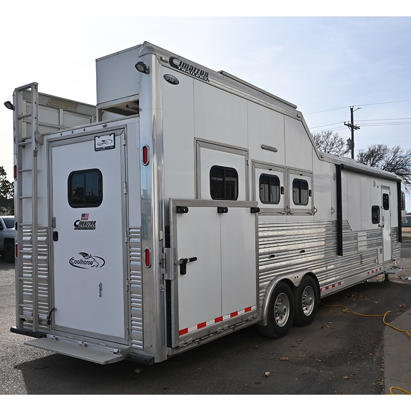 Trailer Photo 9