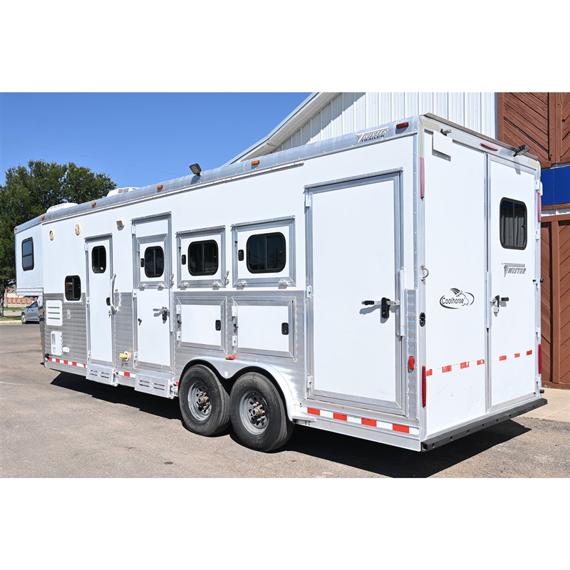 2014 Twister Trailer 2014 twister 3 horse 10' lq horse trailer