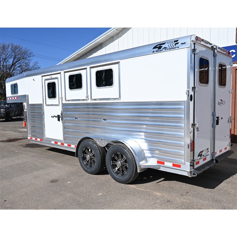 2026 4-star 3 horse trailer 6'10" wide x 18' long