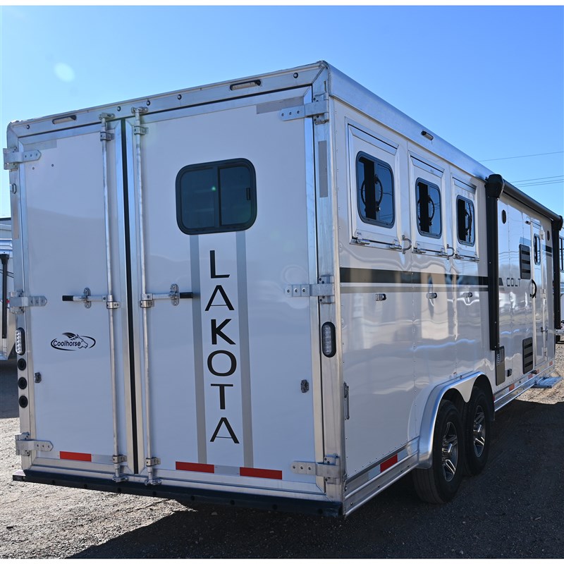 2026 Lakota colt 3 horse 9' living quarter 8' wide horse trail