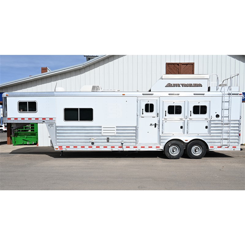 2014 Elite 3 horse 11' lq, air ride axles, pod, generator
