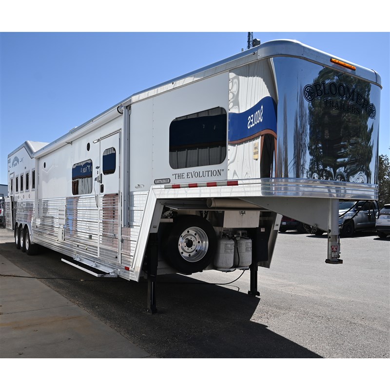 Trailer Photo 7