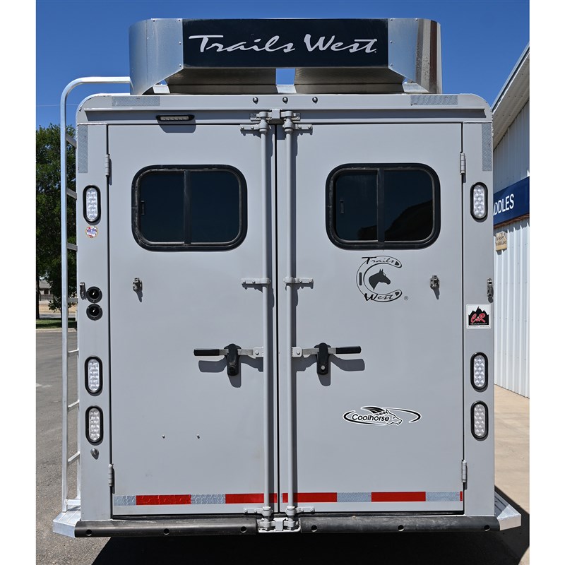2024 Trails West 4 horse santa fe model bumper pull horse trailer