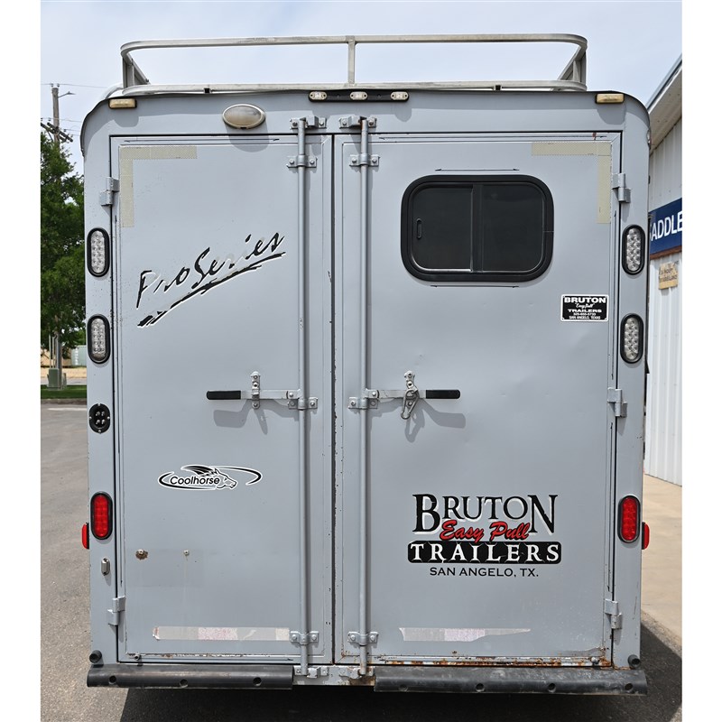 2013 Bruton 4 horse bumper pull horse trailer